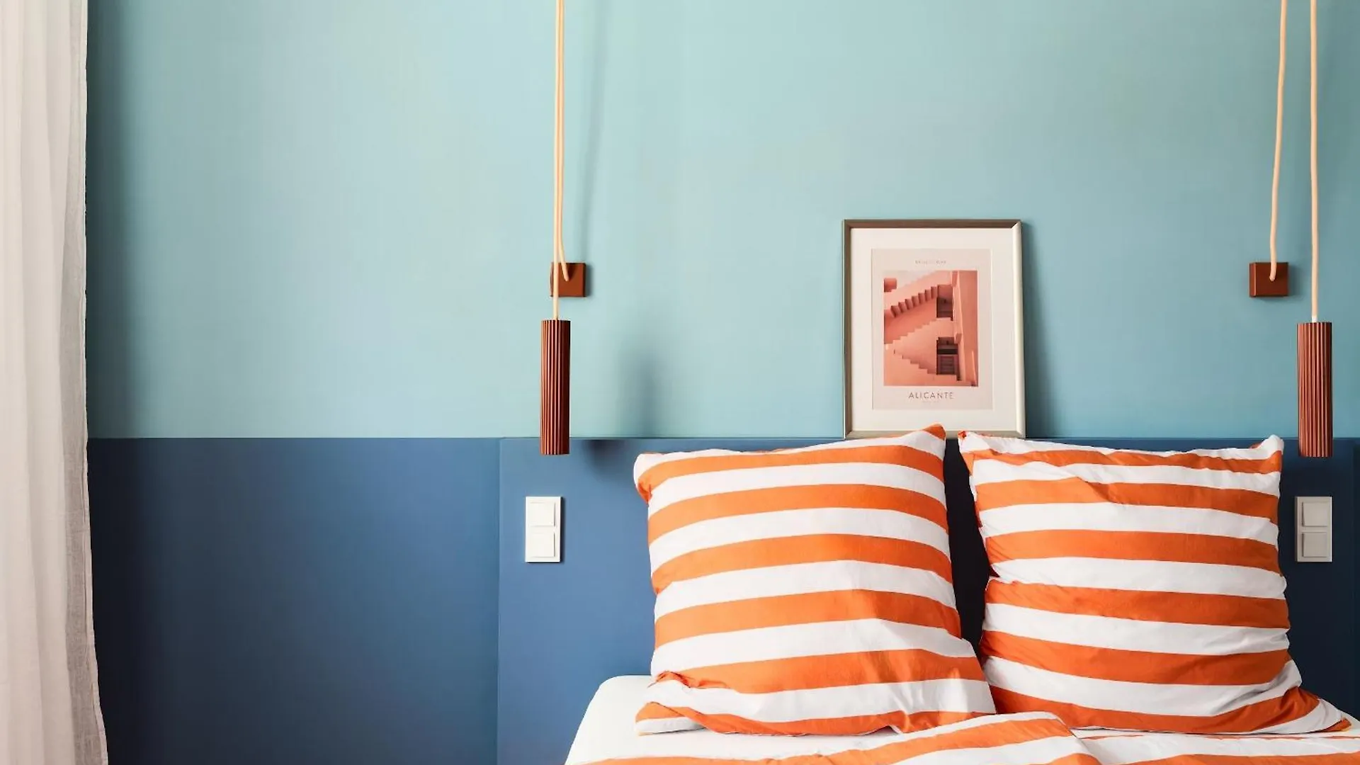 Poets Place Design Apartment In Kreuzberg - Space For 8 Persons Berlijn